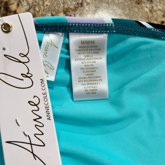 NWT Anne Cole Women’s Tropical Halter Bikini Top - Picture 6 of 6